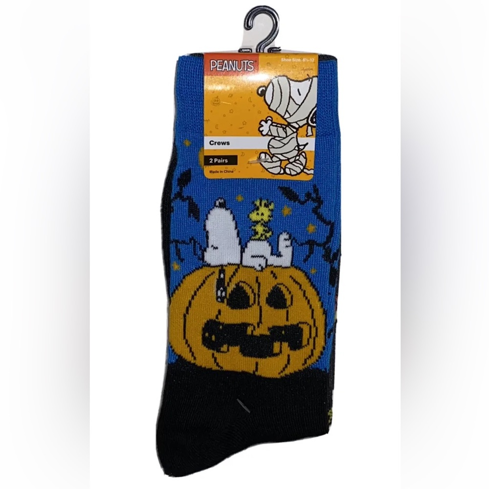 Peanuts Snoopy Woodstock Crew Socks 2 Pair Men 6.5-12 Blue Orange Great Pumpkin